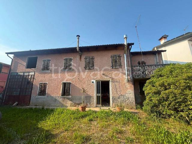Villa singola in vendita a Vedelago via Sile