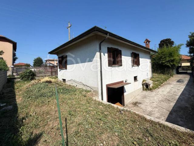 Villa singola in vendita a Vertemate, Vertemate con Minoprio