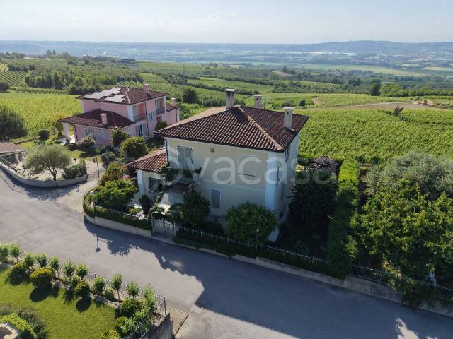Villa singola in vendita a Verduno via Carlo Alberto