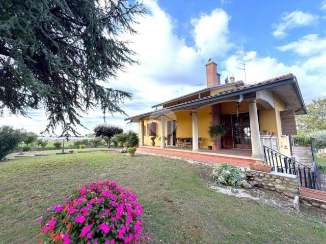 Villa singola in vendita a Verona via cà nova toro, 36, Cà di David