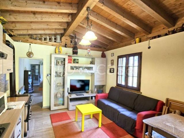 Villa singola in vendita a Vesalla, Brione
