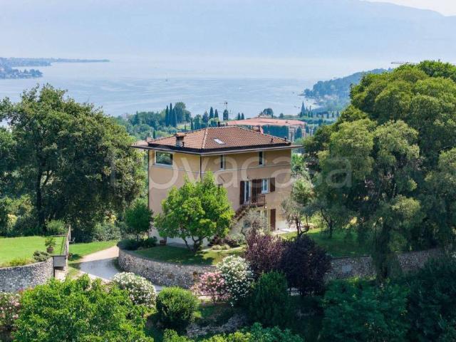 Villa singola in vendita a Villa, Salò