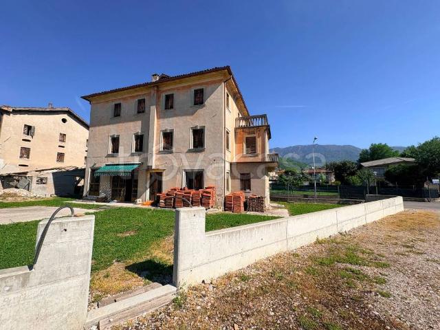Villa singola in vendita a Vittorio Veneto via dei Furlani