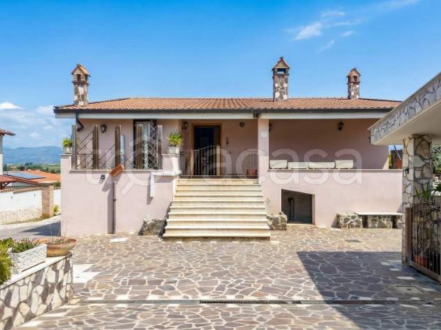 Villa singola in vendita a Zagarolo, Valle Martella
