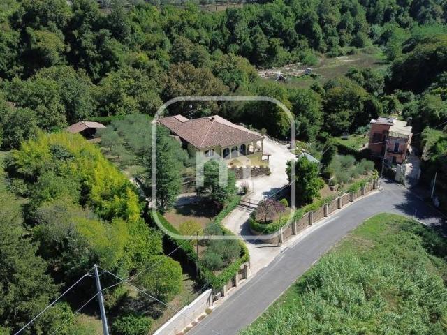 Villa singola in vendita a Zagarolo via Colle del Pero