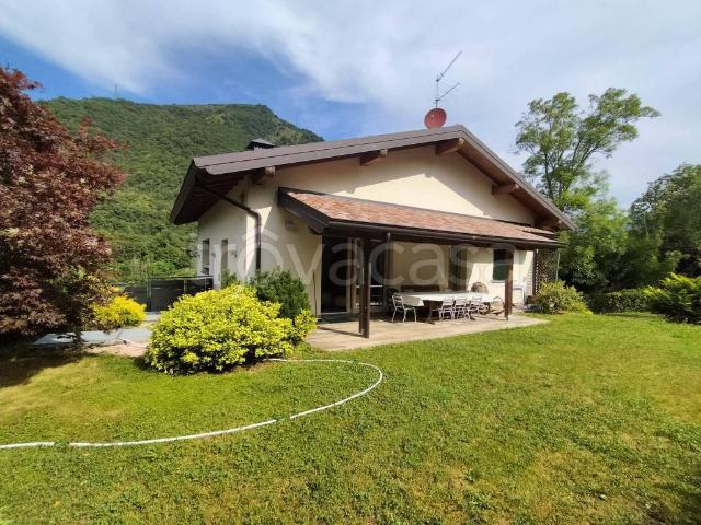 Villa singola in vendita a Zogno