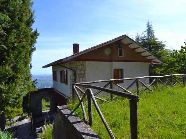 Villa singola in vendita a Ascoli Piceno, Colle San Marco