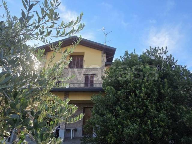 Villa singola in vendita a Besana in Brianza via Gaetano Casati, 21