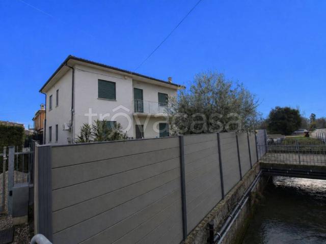 Villa singola in vendita a Bolzano Vicentino via Molino, 2
