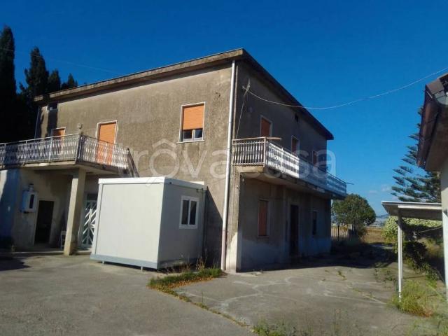 Villa singola in vendita a Borgo San Cesareo, Albanella