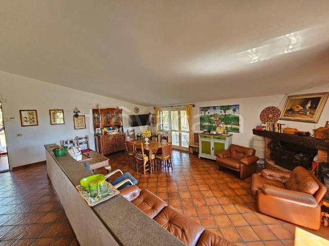 Villa singola in vendita a Bracciano via della Selciatella