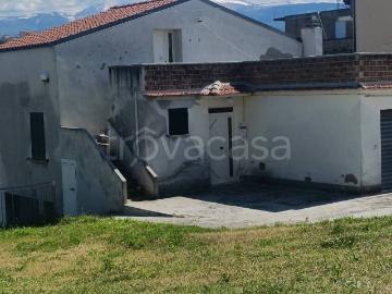 Villa singola in vendita a Bucchianico via Piane