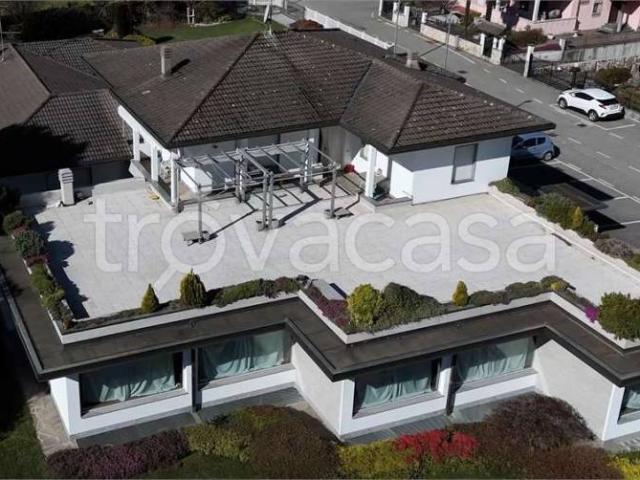 Villa singola in vendita a Bulgarograsso via Fabio Filzi, 1