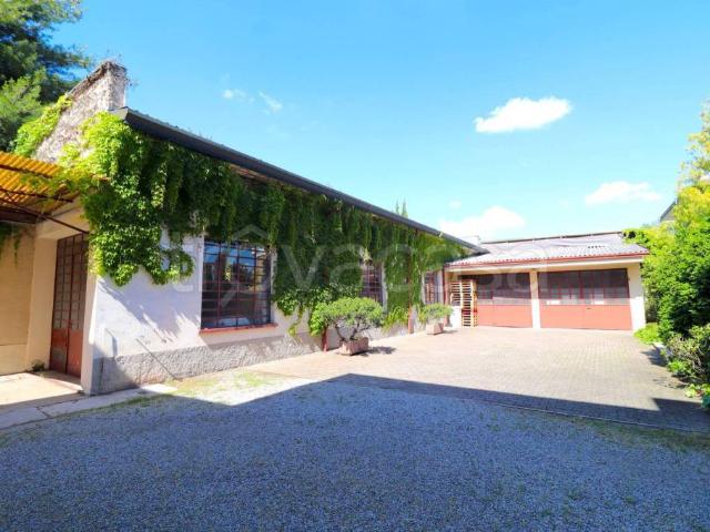Villa singola in vendita a Busto Arsizio corso 20 Settembre, 111, Santissimi Apostoli