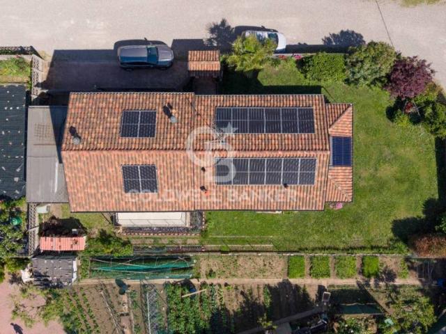 Villa singola in vendita a Busto Arsizio via per samarate, Madonna Regina