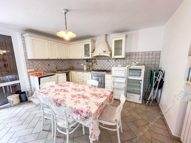 Villa singola in vendita a Camaiore via misciano