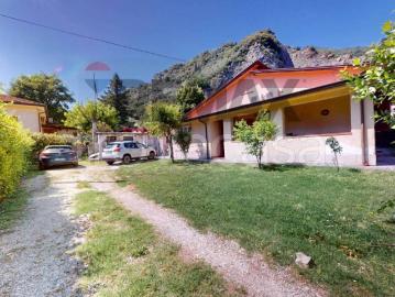 Villa singola in vendita a Camaiore vicolo della Cava, 70