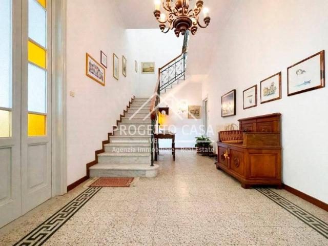Villa singola in vendita a Camaiore, Lido Di Camaiore