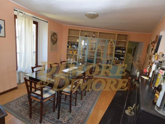 Villa singola in vendita a Cambiasca