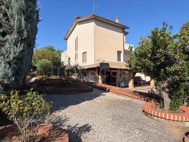 Villa singola in vendita a Caltanissetta via Portella dell'Arena