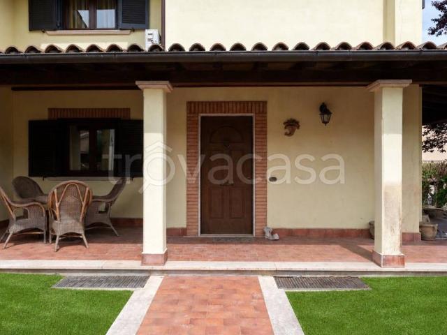 Villa singola in vendita a Capena via Tiberina, 54/a, Santa Marta