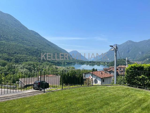 Villa singola in vendita a Carlazzo via Bosco Impero
