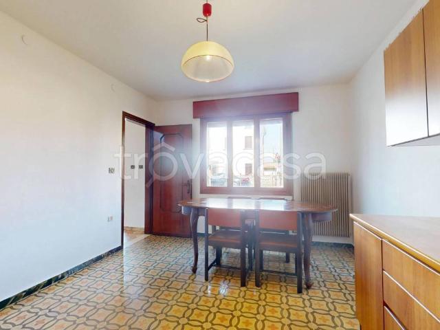 Villa singola in vendita a Carmignano di Brenta via Dante, 41