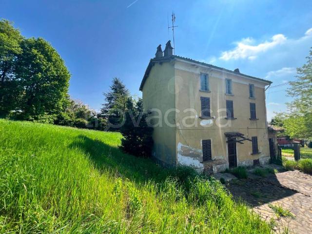 Villa singola in vendita a Castana via Canne