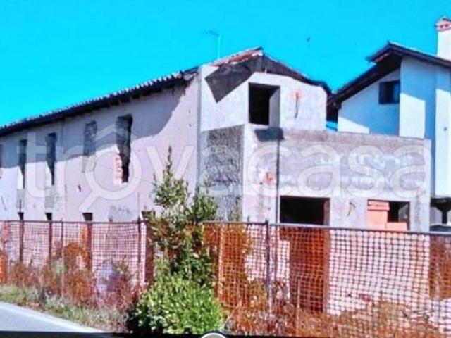 Villa singola in vendita a Castagnole, Paese