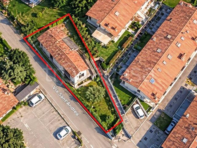 Villa singola in vendita a Castagnole, Paese