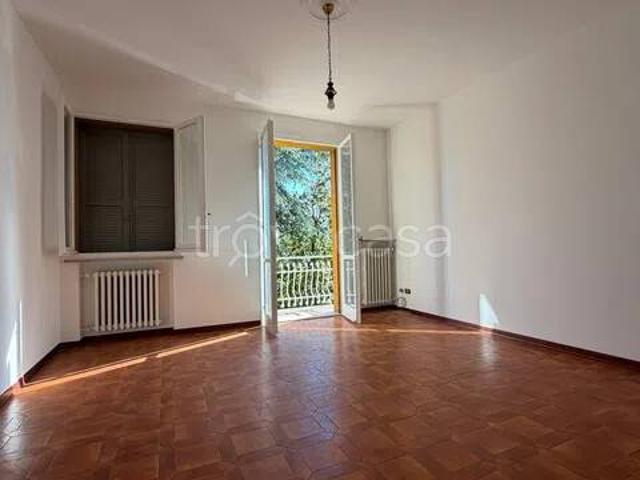 Villa singola in vendita a Castelnovo di Sotto via Fontanese No Number