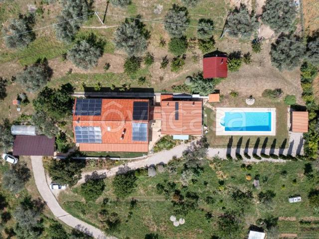 Villa singola in vendita a Castilenti
