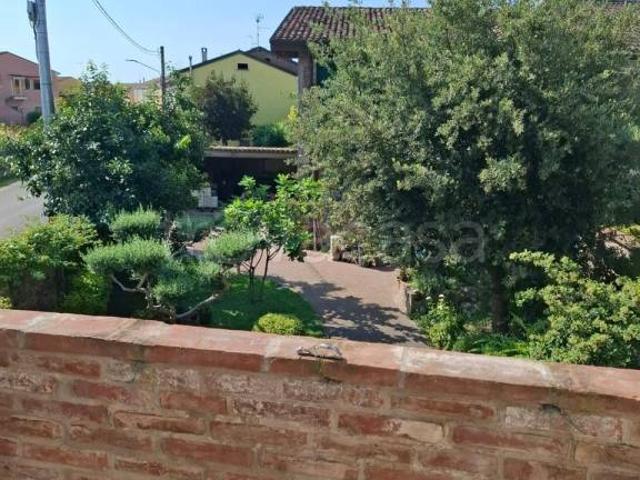 Villa singola in vendita a Casalbellotto, Casalmaggiore
