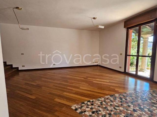 Villa singola in vendita a Casalino via Giarolo, Cameriano