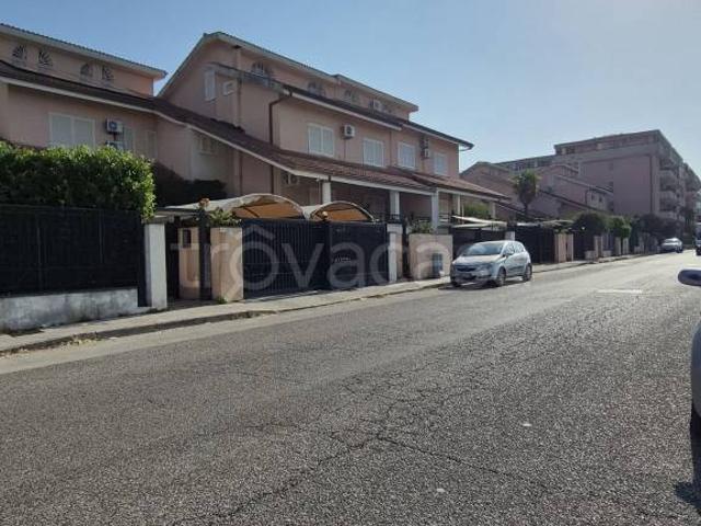 Villa singola in vendita a Caserta, Via Ruggiero