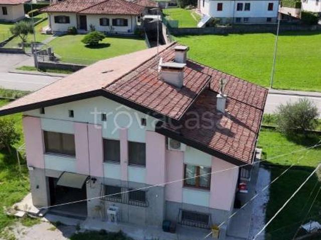 Villa singola in vendita a Cavasso Nuovo via Meduna, 2