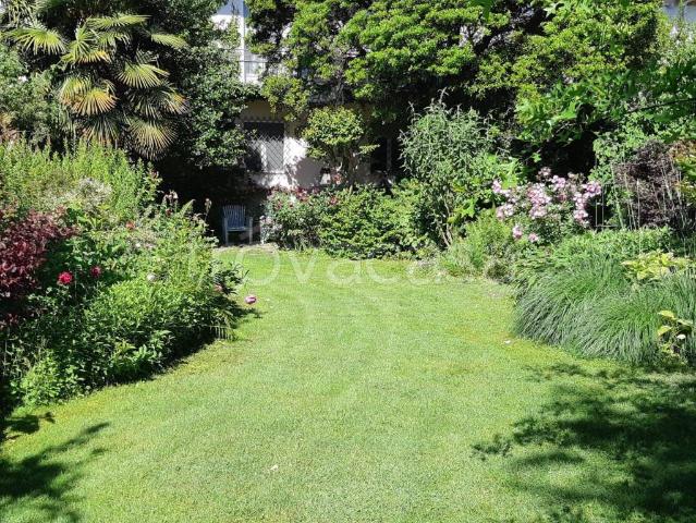 Villa singola in vendita a Cavour