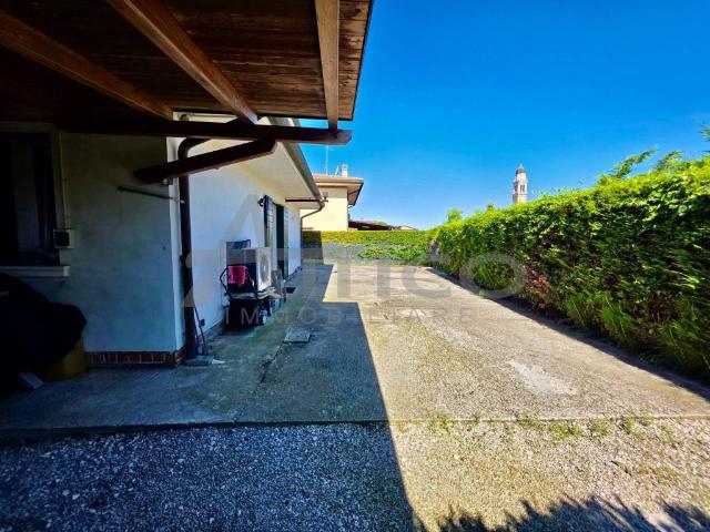 Villa singola in vendita a Ceregnano