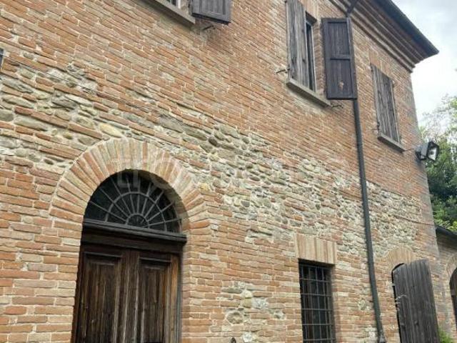 Villa singola in vendita a Cesena, San Carlo Roversano