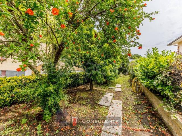 Villa singola in vendita a Ciampino via Panarea, 5