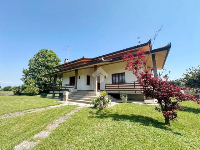 Villa singola in vendita a Cisterna, Coseano