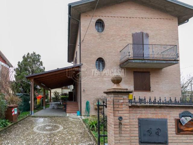 Villa singola in vendita a Crevalcore via del Papa 108/m