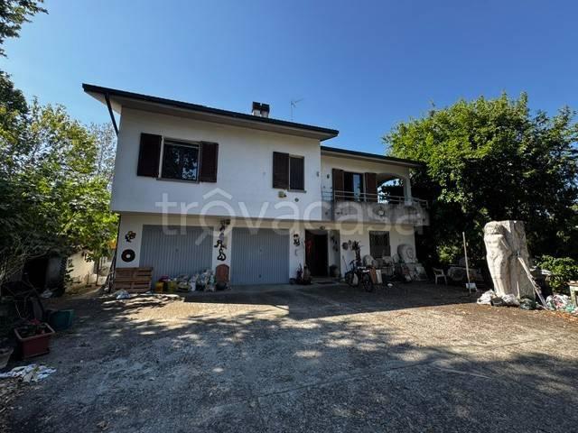 Villa singola in vendita a Cremona via Ca' del Binda, 3, Migliaro