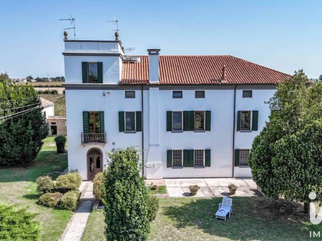 Villa singola in vendita a Crespino via Trieste
