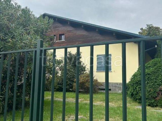 Villa singola in vendita a Domodossola via Cassino, 2