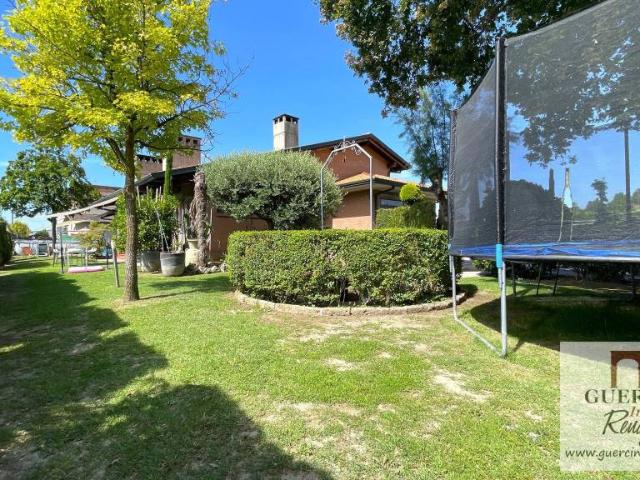 Villa singola in vendita a Dodici Morelli, Cento