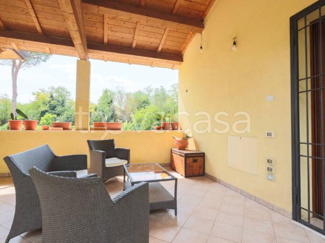 Villa bifamiliare in vendita a Faenza via Modigliana, 14