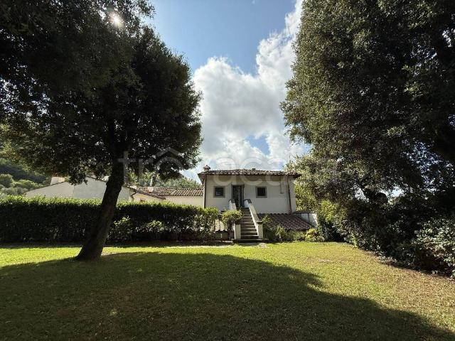 Villa singola in vendita a Fiesole via dei Bosconi, 10