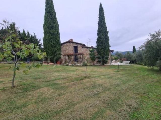 Villa singola in vendita a Fiesole via Olivi