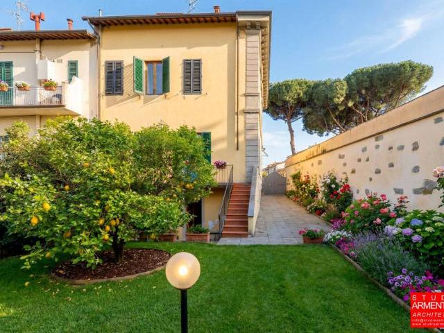 Villa singola in vendita a Firenze via Enrico Tazzoli, 9, Campo di Marte